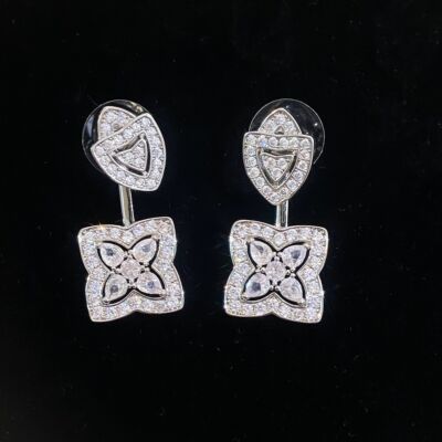 戴比明星同款莲花四叶草耳环