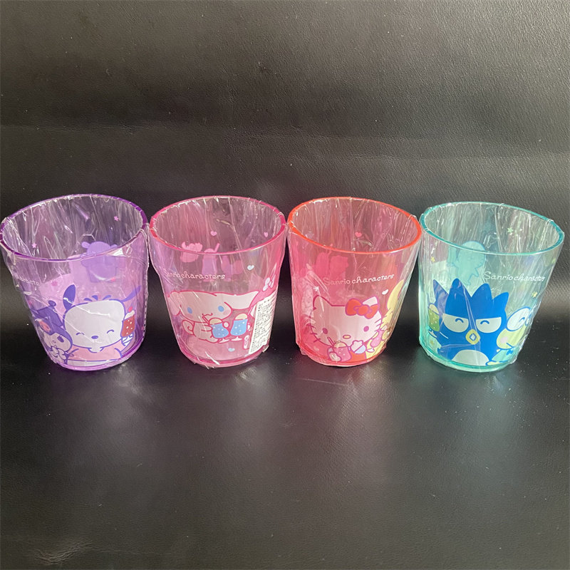 日本玉桂狗学生塑料洗漱杯