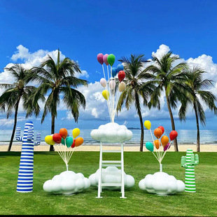 春季户外网红云朵气球摆件景区商场民宿拍照打卡爱心小区铁艺摆件