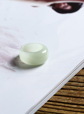 10号戒指 和田玉青白馒头款指环 9178