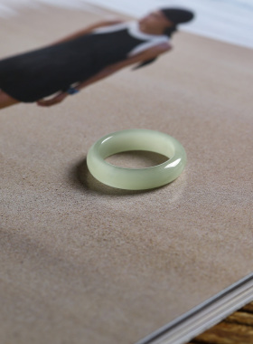 13号戒指 和田玉青白圆弧素圈指环 2905