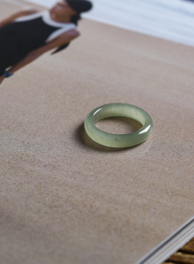 7号戒指 和田玉晴水青白窄条泥鳅背圆弧小尺码素圈指环 尾戒 2903