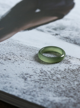 7号戒指 和田玉晴水青白小尺码窄条泥鳅背素圈指环 尾戒 9123