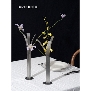 饰品 创意不锈钢极简花瓶桌面金属摆件花插器设计礼物装 URFF DECO