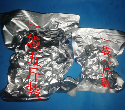 宠物食品每包1斤补钙增肥熟鸡架狗全价湿粮/主食罐
