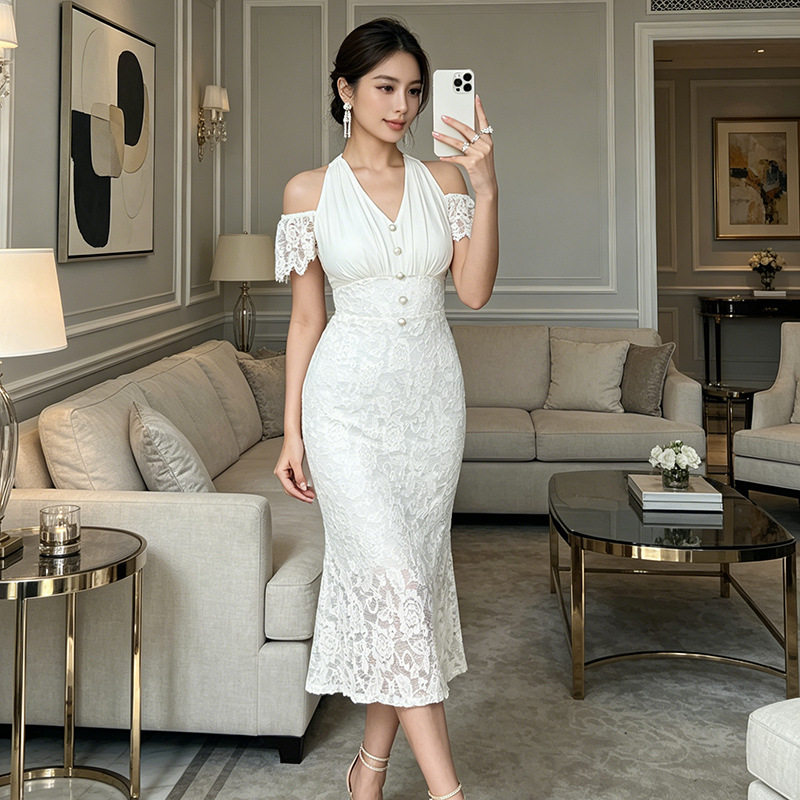 2026夏法式V领杏色蕾丝连衣