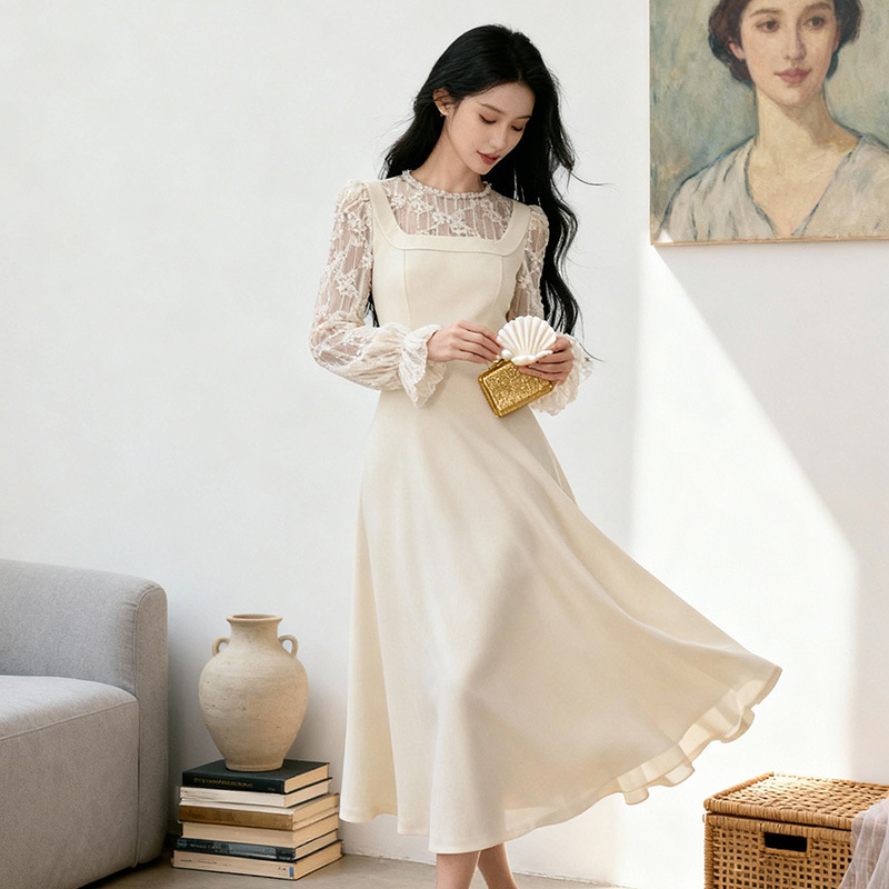 杏色蕾丝拼接长袖钉珠连衣裙女