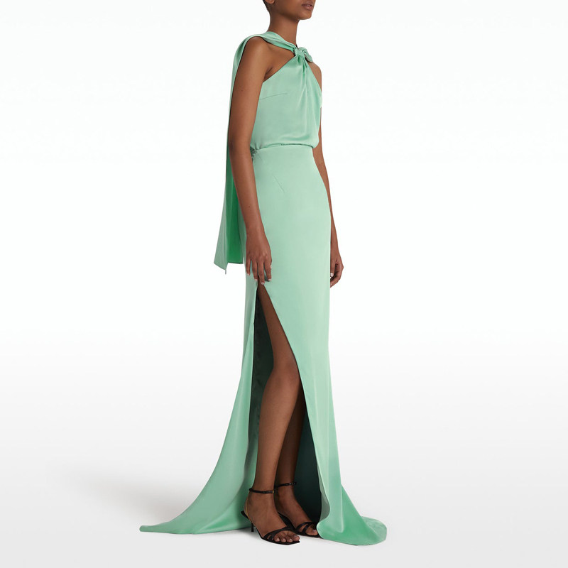 高级质感晚礼服高档长裙2024新款时尚妈妈装走秀红毯年会连衣裙女