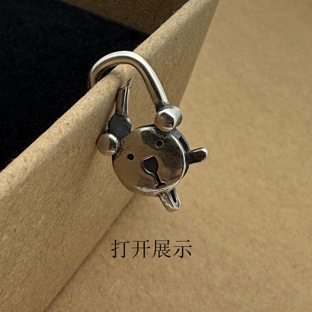 S925纯银复古笑脸小熊U型锁扣