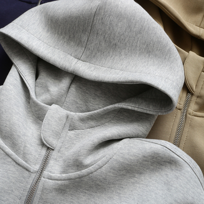 时尚保暖功能兼具的连帽拉链外套