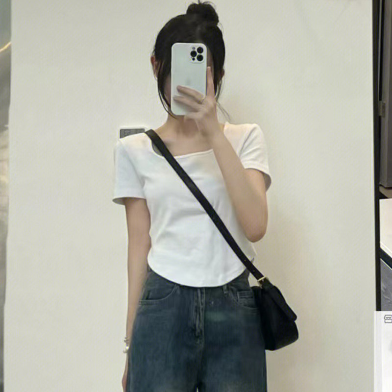 辣妹纯欲短款u领短袖t恤女夏季小众设计法式高级感白色正肩上衣服