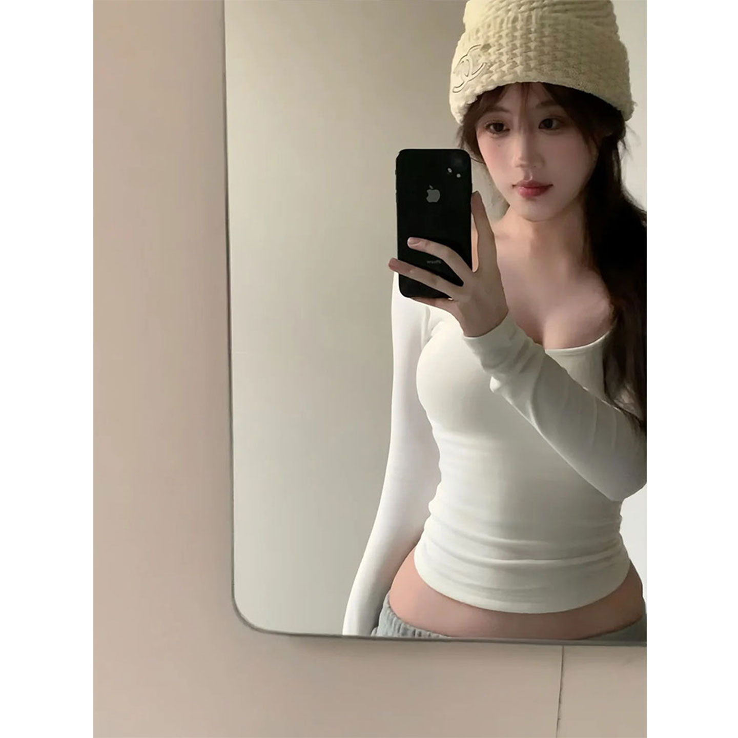 冬季女士内搭打底衫2025新款巨好看的早秋辣妹纯欲u领长袖t恤上衣