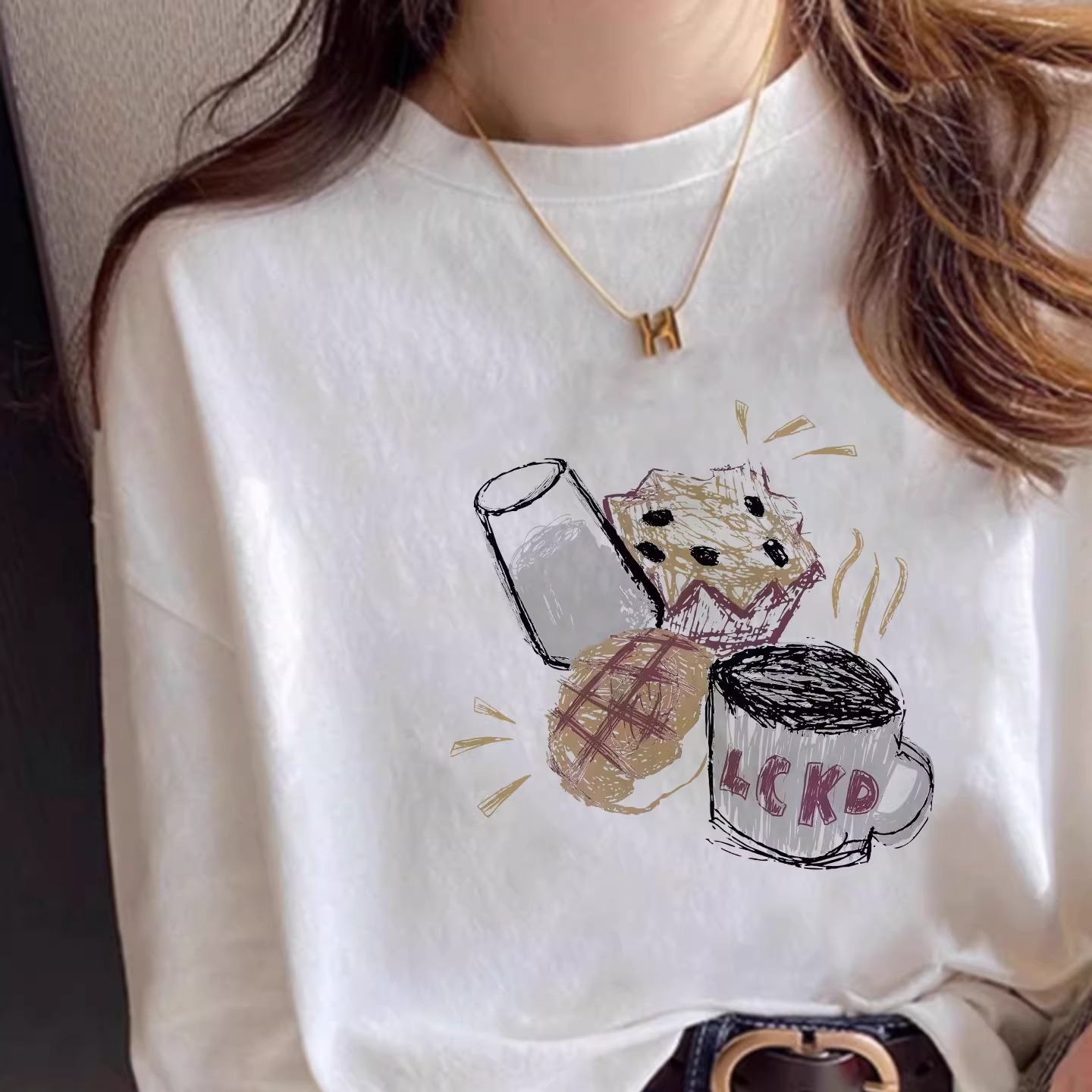 白色纯棉长袖t恤女装秋冬加绒