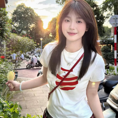 白色正肩修身显瘦纯棉短袖t恤女2025新款夏季轻熟小众不撞款上衣