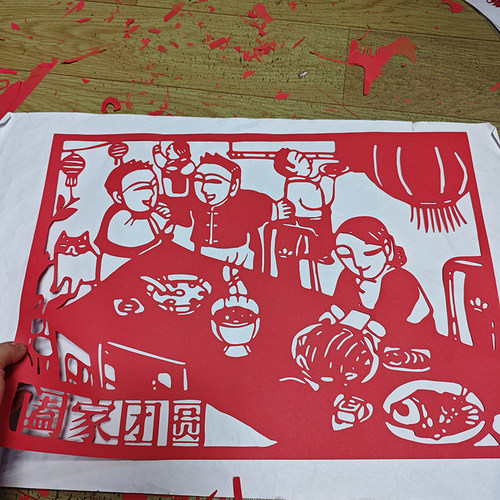 手工蛇年系列剪纸成品底稿 窗花年货春节年货合家团圆装饰画定做