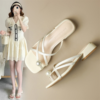 ZHR法式方头粗跟珍珠夹趾凉拖鞋女夏外穿缎面细带新款百搭罗马鞋