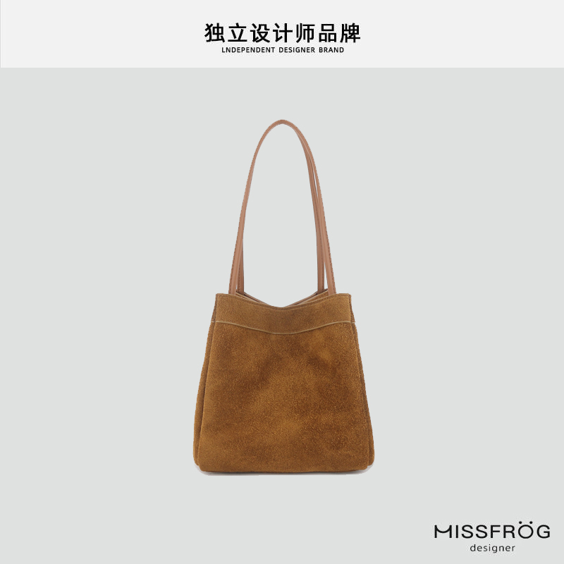 秋冬新款磨砂绒面牛皮简约水桶包