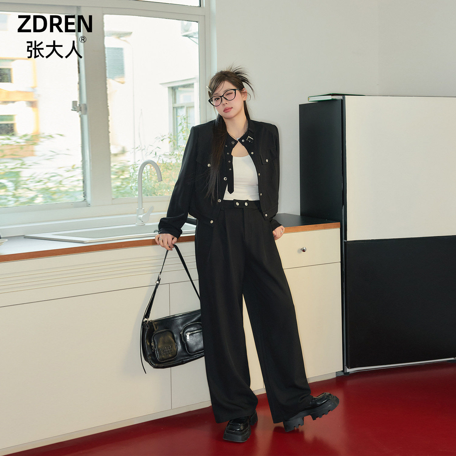 张大人2025春装大码女装胖mm显瘦套装时髦炸街西装外套黑色阔腿裤