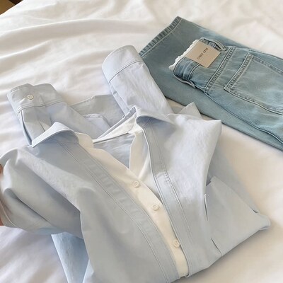 蓝白撞色翻领宽松长袖衬