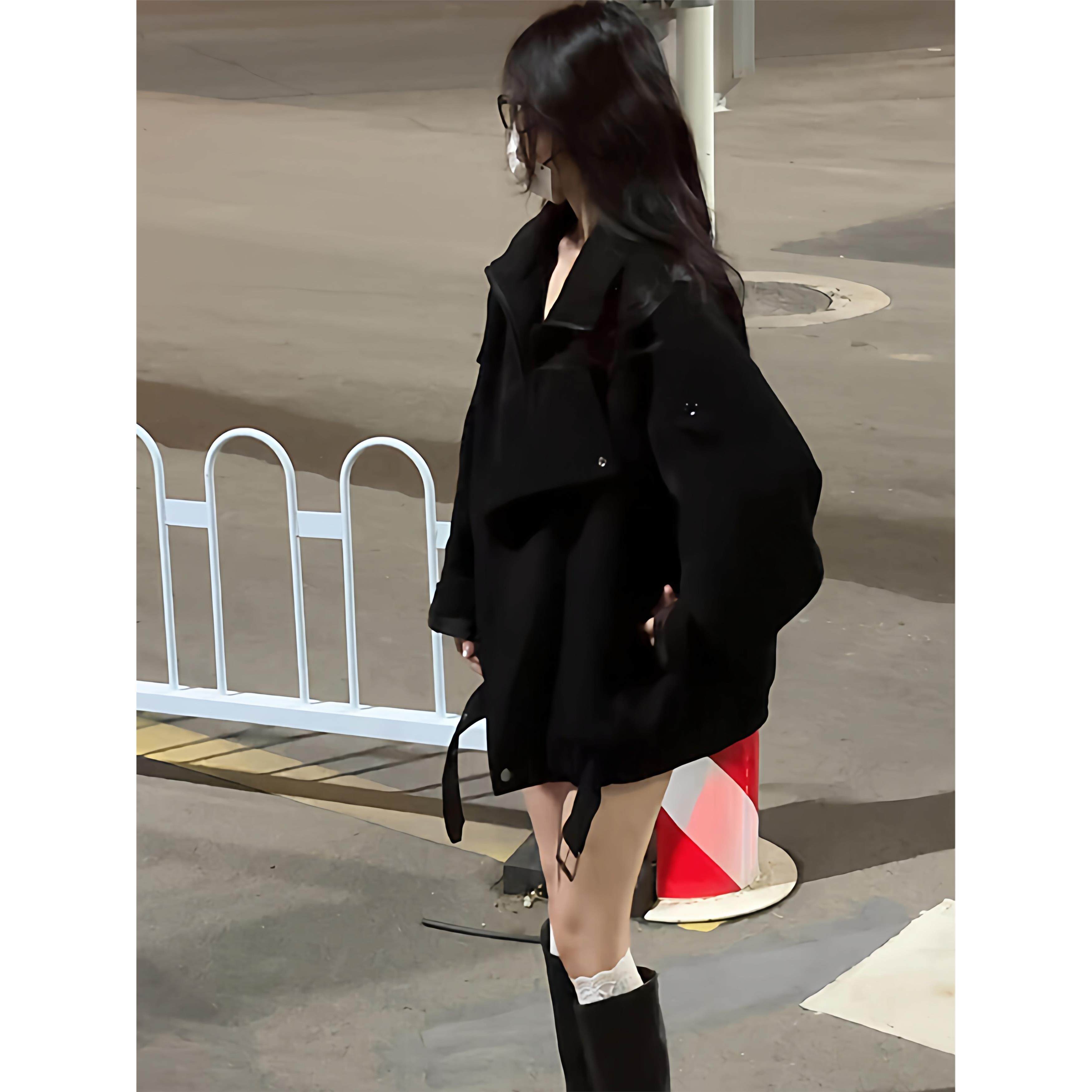 高级感黑色呢子大衣女2025秋冬新款毛呢外套小个子赫本风气质韩系