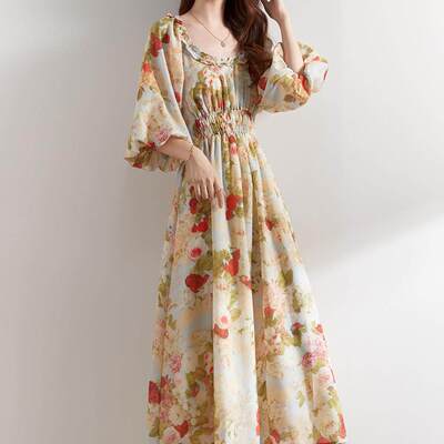 古堡花园法式浪漫泡泡袖