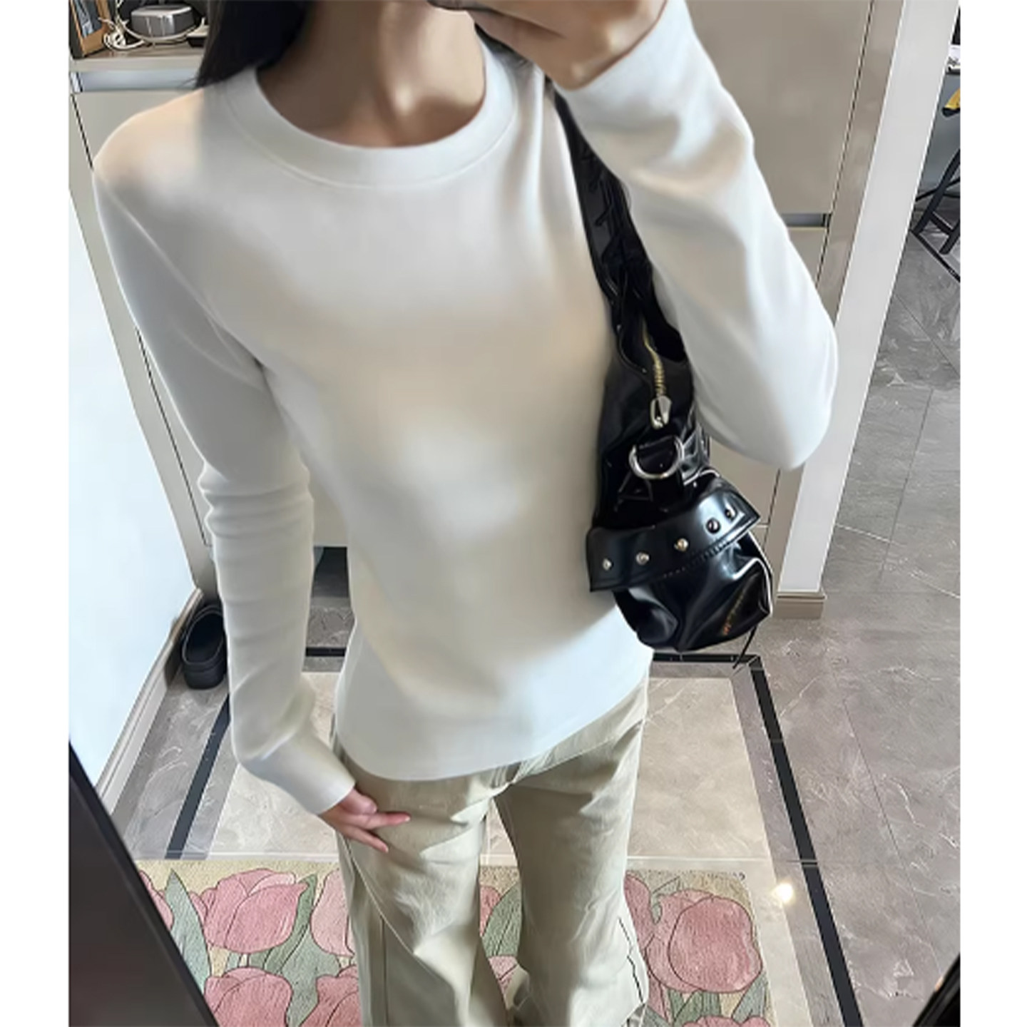 秋冬韩系白色chic别致修身绝美内搭打底衫女士长袖t恤穿搭小上衣,女装/女士精品,T恤,淘宝优惠券,粉丝福利购,淘宝优惠卷