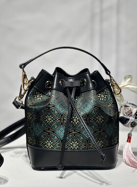 【送绣球送礼盒】广西非遗壮锦福袋包国风斜挎手拿精致小巧百搭