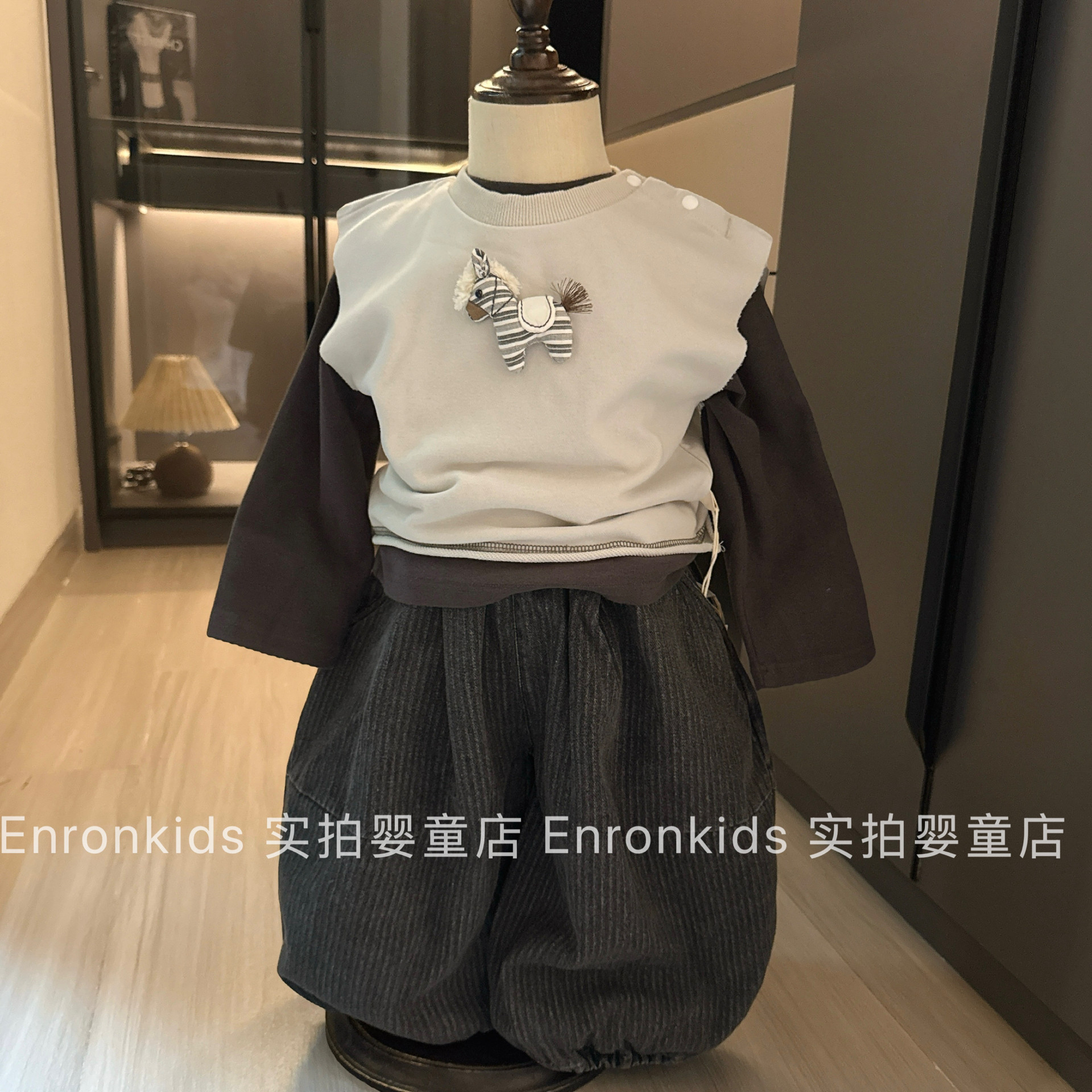 韩国童装2026新款宝宝秋款衣服韩版男童马甲三件套宽松牛仔裤套装