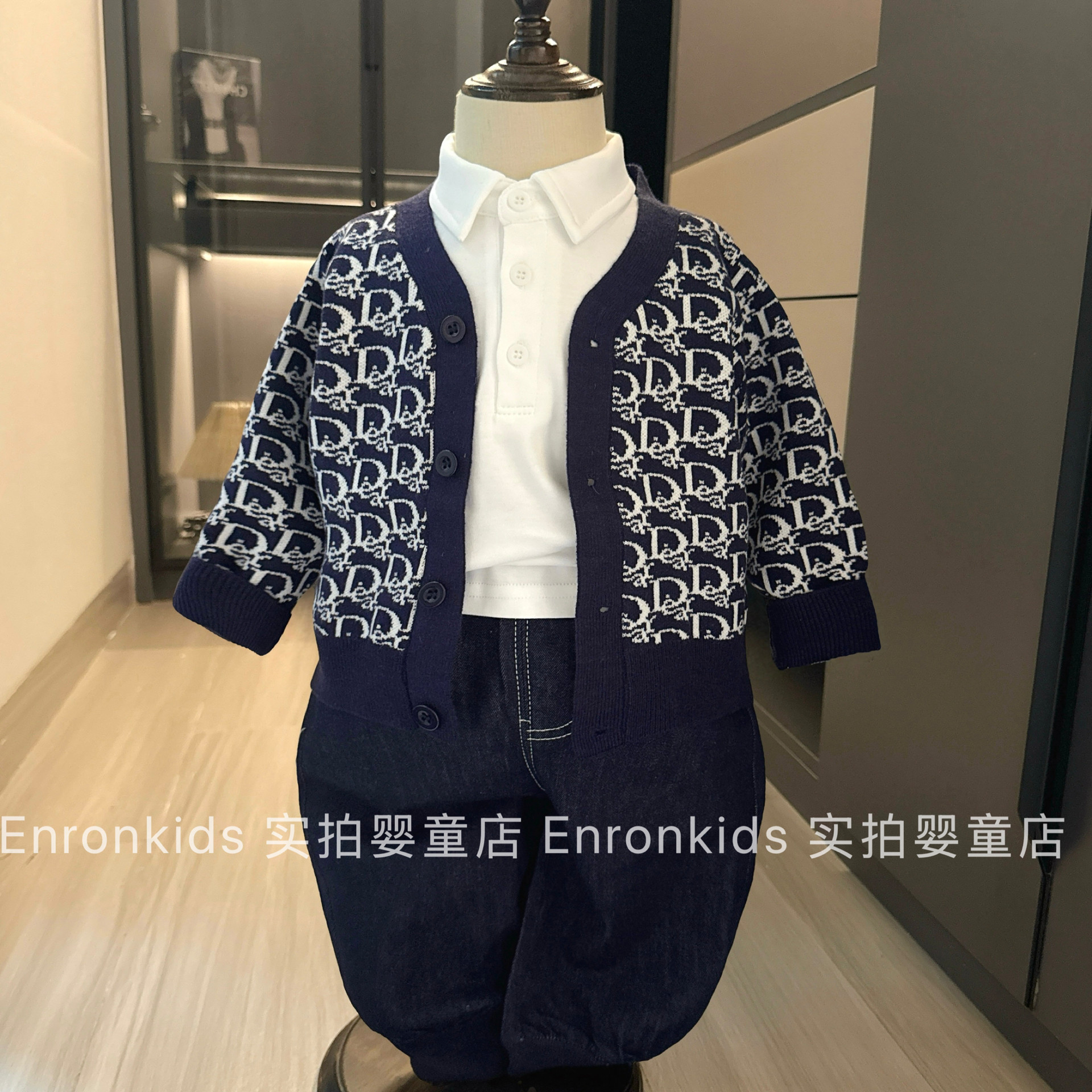 男童秋冬季潮牌老花毛衣针织外套图片