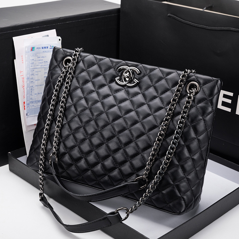 升级韩版菱格斜挎包网红时尚大包包百搭大容量水桶包小香风链条包