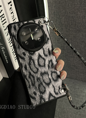 轻调 酷炫高级感灰色豹纹皮质手提绳适用于华为Mate X6典藏版手机壳新款折叠屏Mate X5/X3全包翻盖防摔保护套