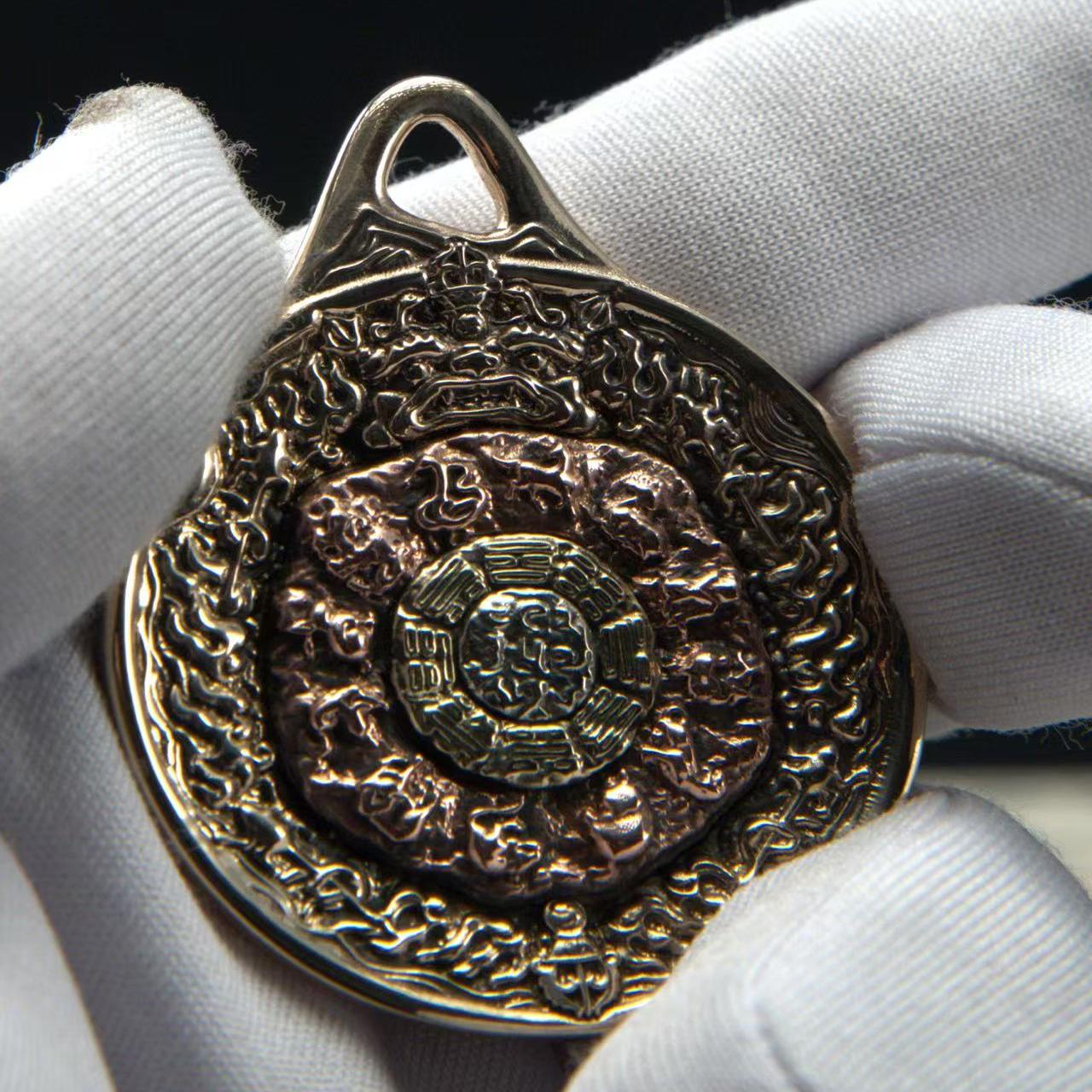 九宫八卦吊坠潮玩盲盒