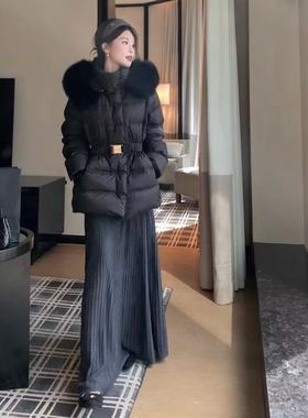 【大明月女装】韩系收腰帽版毛领短款排骨棉服QG3387