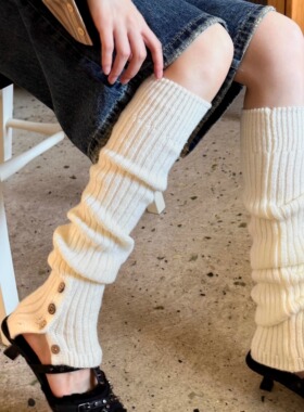 Wuuuus 白色袜套女秋冬保暖纽扣开叉搭雪地靴堆堆袜日系灰色腿套