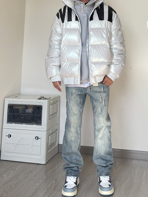 拉链长裤磨破夏季牛仔裤