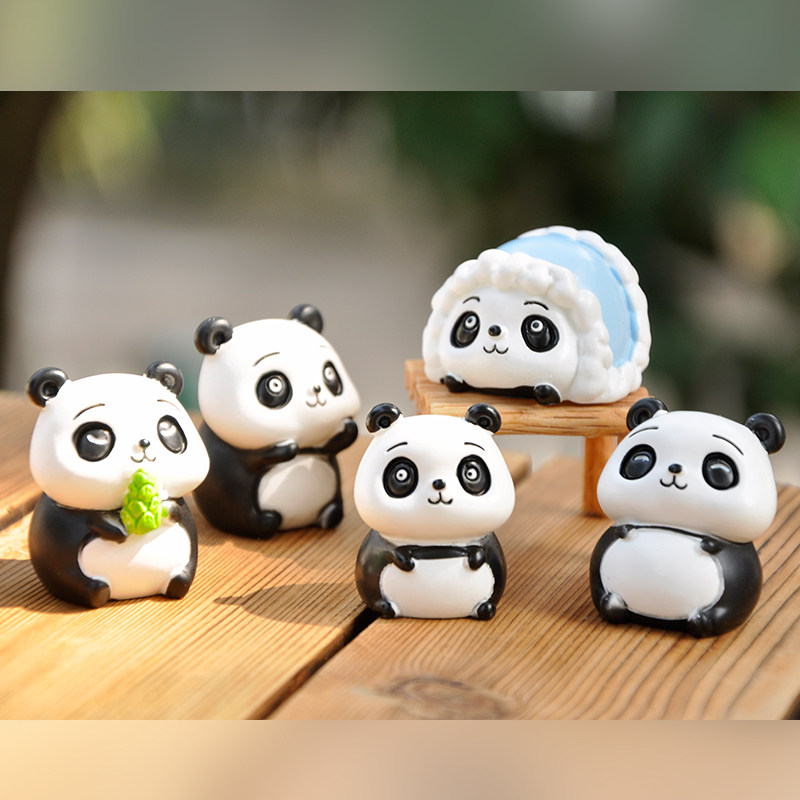 新品卡通熊猫盲盒可爱调皮吃竹子熊猫宝宝玩偶摆件桌面车载装饰品