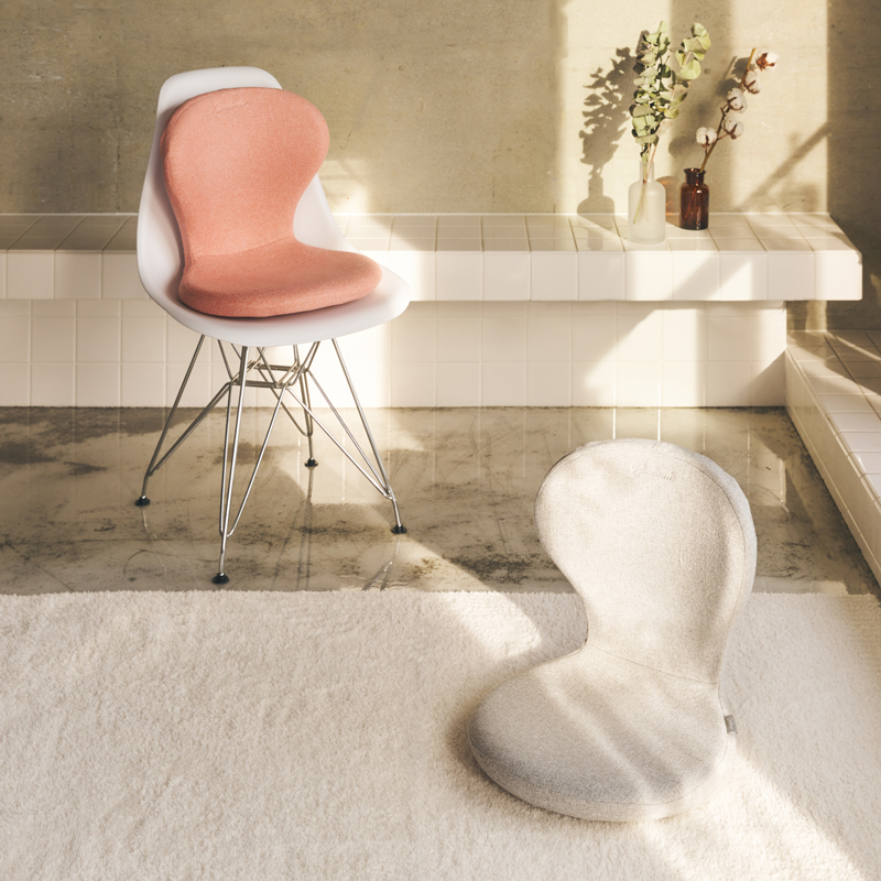 利快日本DOCTORAIR坐垫灰色粉色椅子垫实用方便可取随时随地用