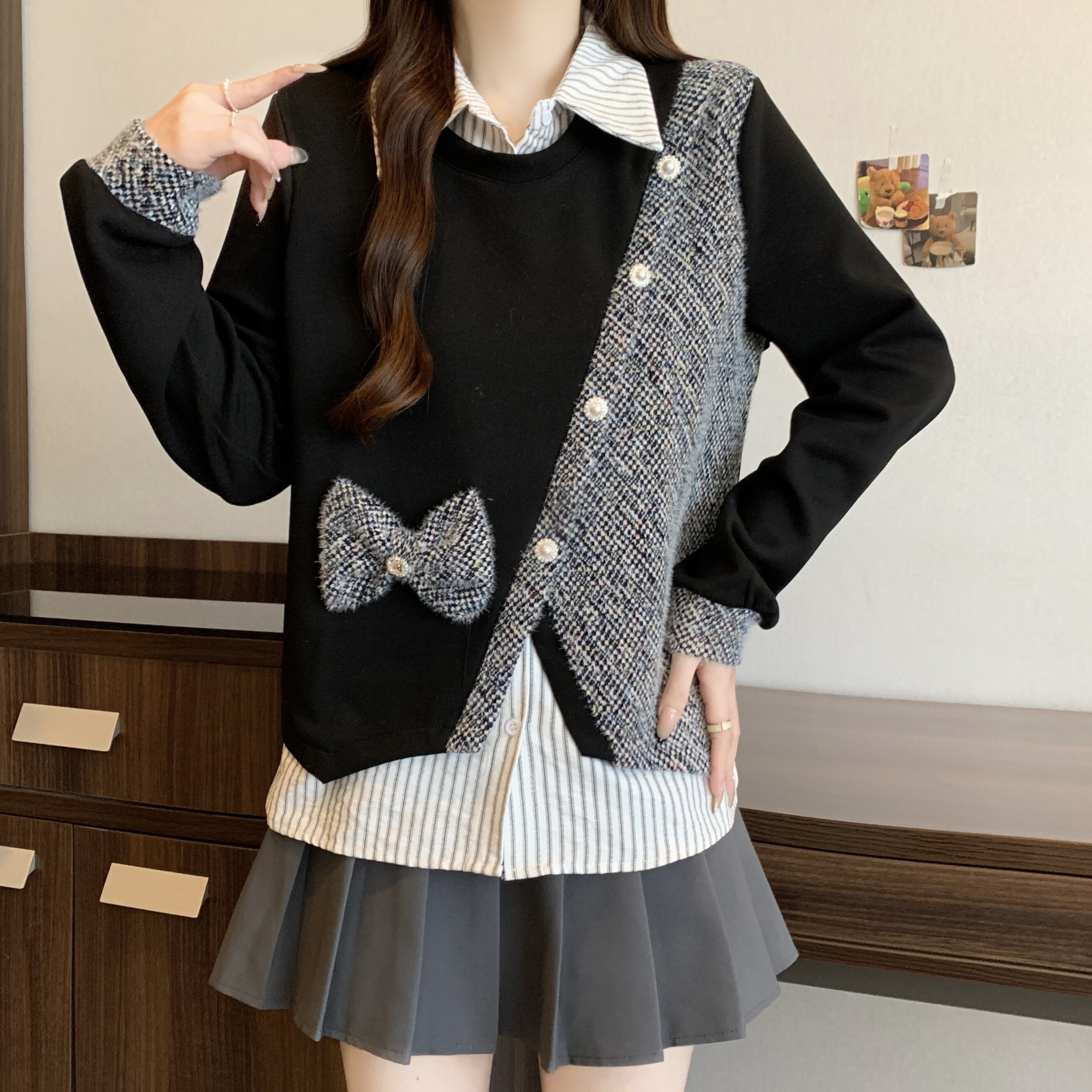 胖mm2025冬季新款假两件条纹拼接翻领长袖卫衣女减龄显瘦百搭上衣