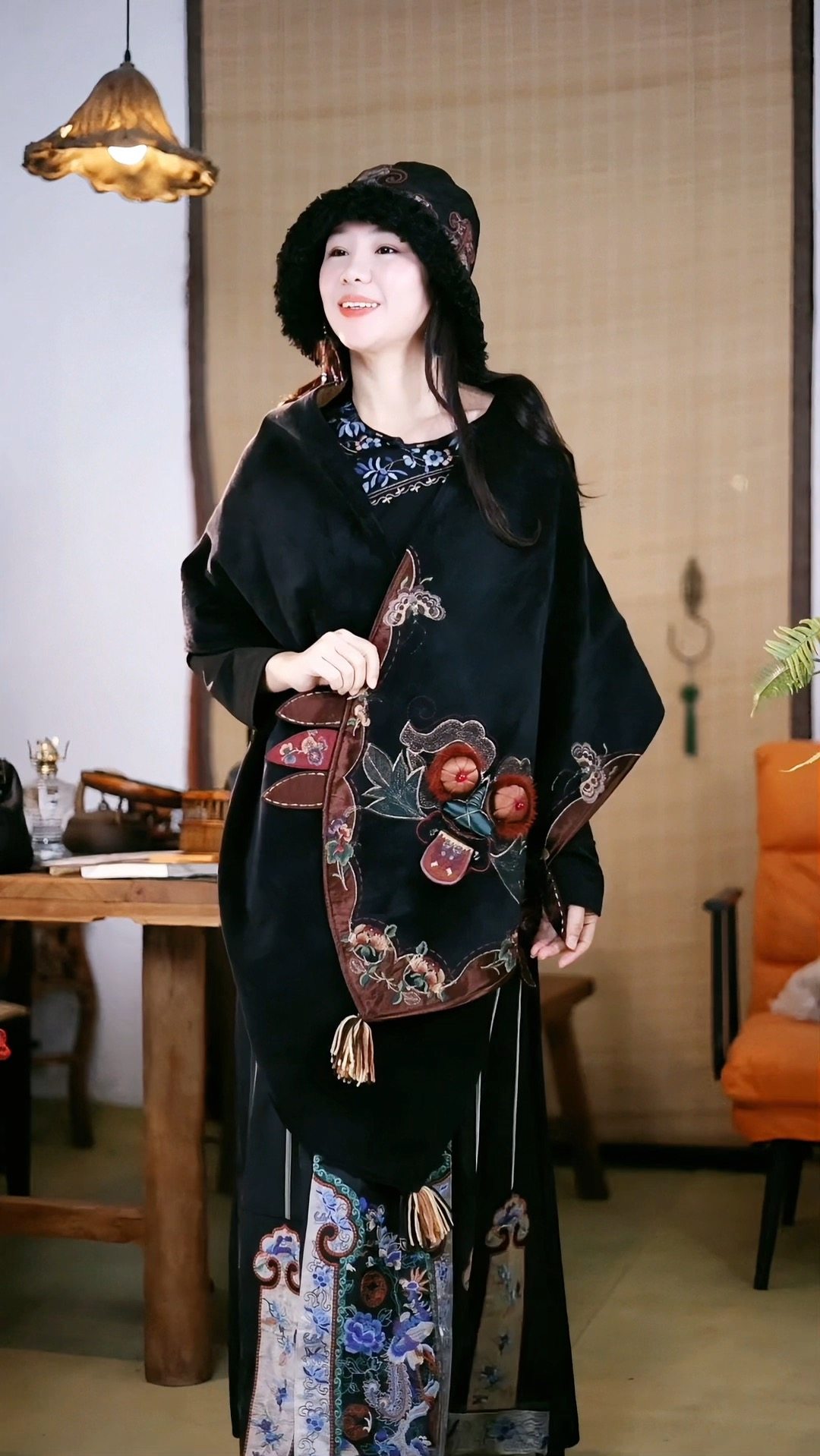 纯手工千椿物喜虎头围巾女国潮提花刺绣流苏加厚秋冬保暖百搭披肩,服饰配件/皮带/帽子/围巾,围巾/丝巾/披肩,淘宝优惠券,粉丝福利购,淘宝优惠卷