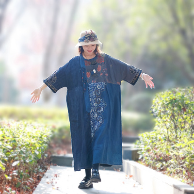 楚馨原创高定款重工刺绣民族风色织青花亚麻短袖连衣裙袍子春秋