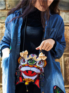 国潮醒狮原创重工刺绣毛衣链女民族风复古中国风挂饰高级感饰品