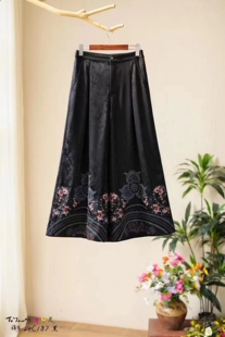 半松紧腰舒适垂感好休闲大脚裤 提花刺绣百搭阔腿裤 民族风 春晓