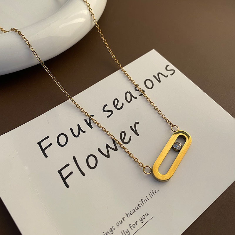 钛钢项链女几何型吊坠百搭锁骨链欧美时尚钛钢点钻项链几何饰品