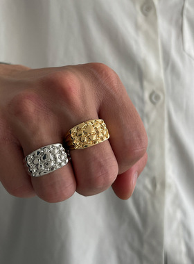 欧美精品饰品 2025新款肌理纹合金戒指 男式潮流个性百搭手饰配饰