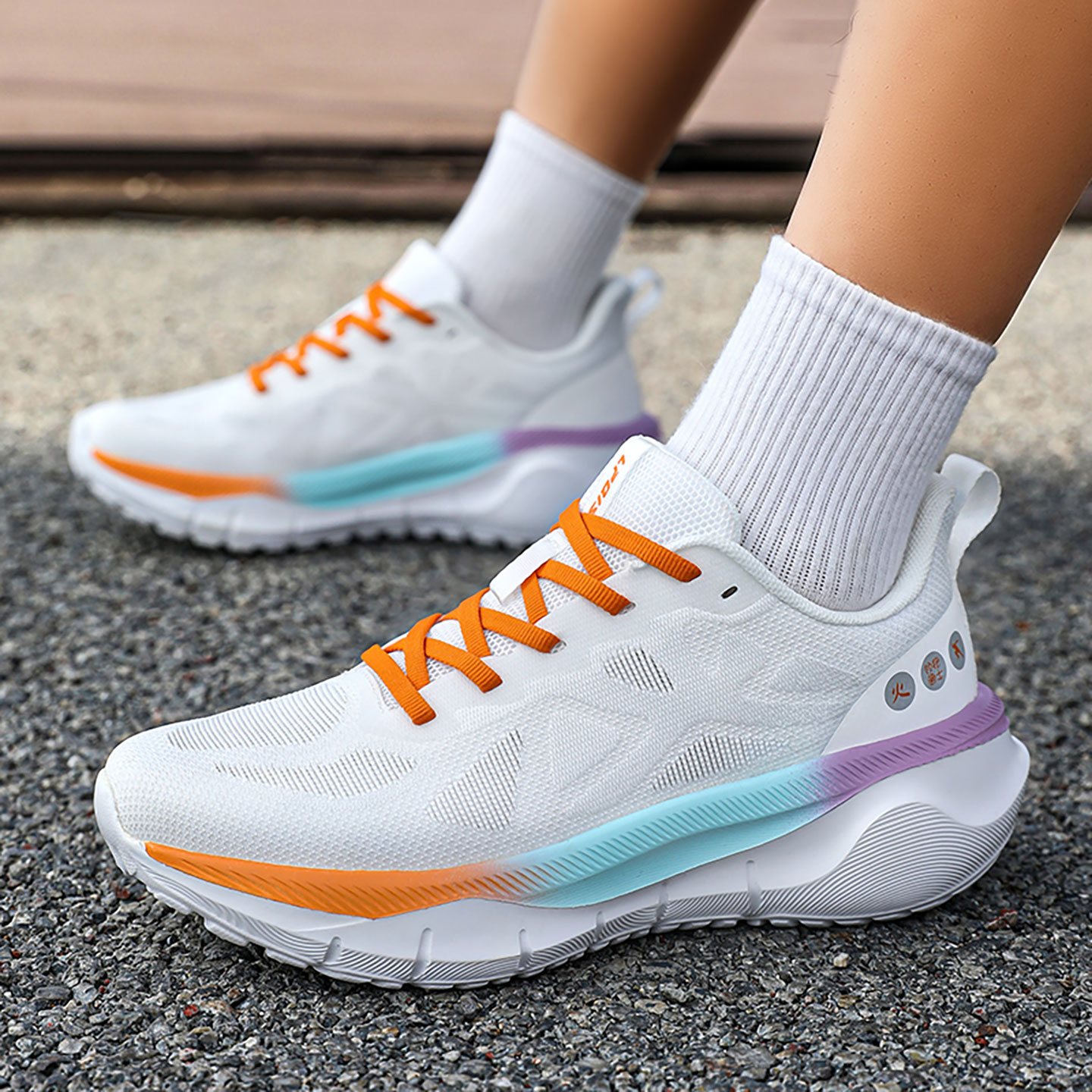 男鞋夏季网面透气青少年专业锻炼慢跑运动鞋轻便减震超轻跑步鞋子