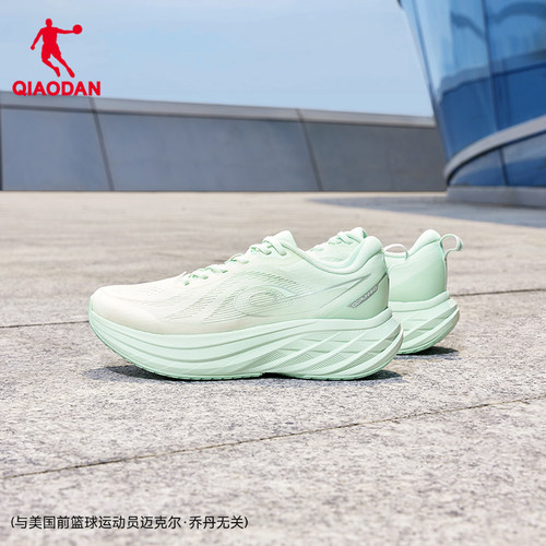 乔丹DS2厚底缓震跑步鞋