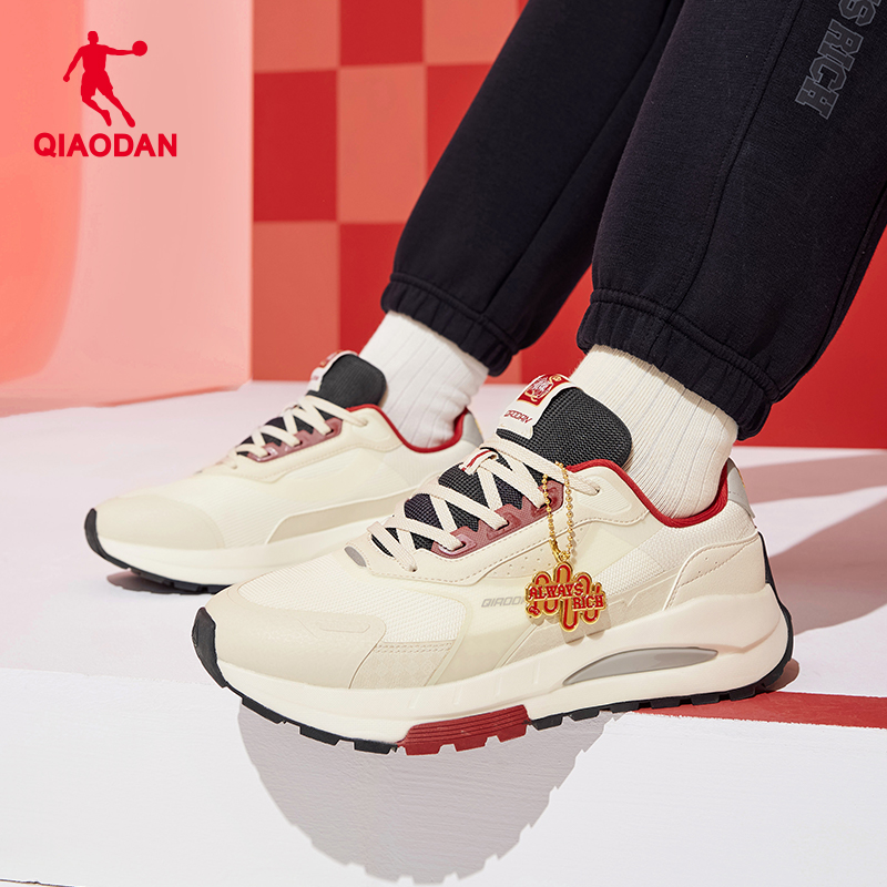 休闲鞋新年款红色乔丹男鞋