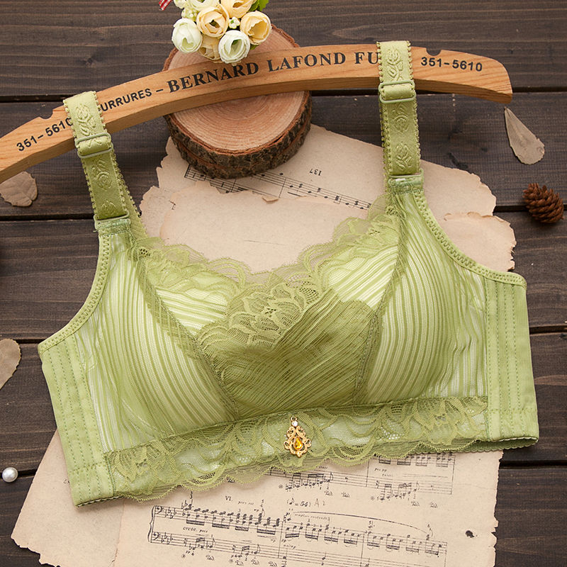 中厚款女士性感蕾丝无钢圈文胸罩