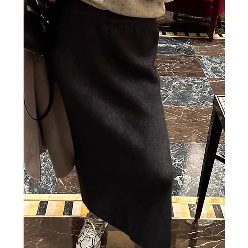 浣熊绒H型针织半身裙女长裙