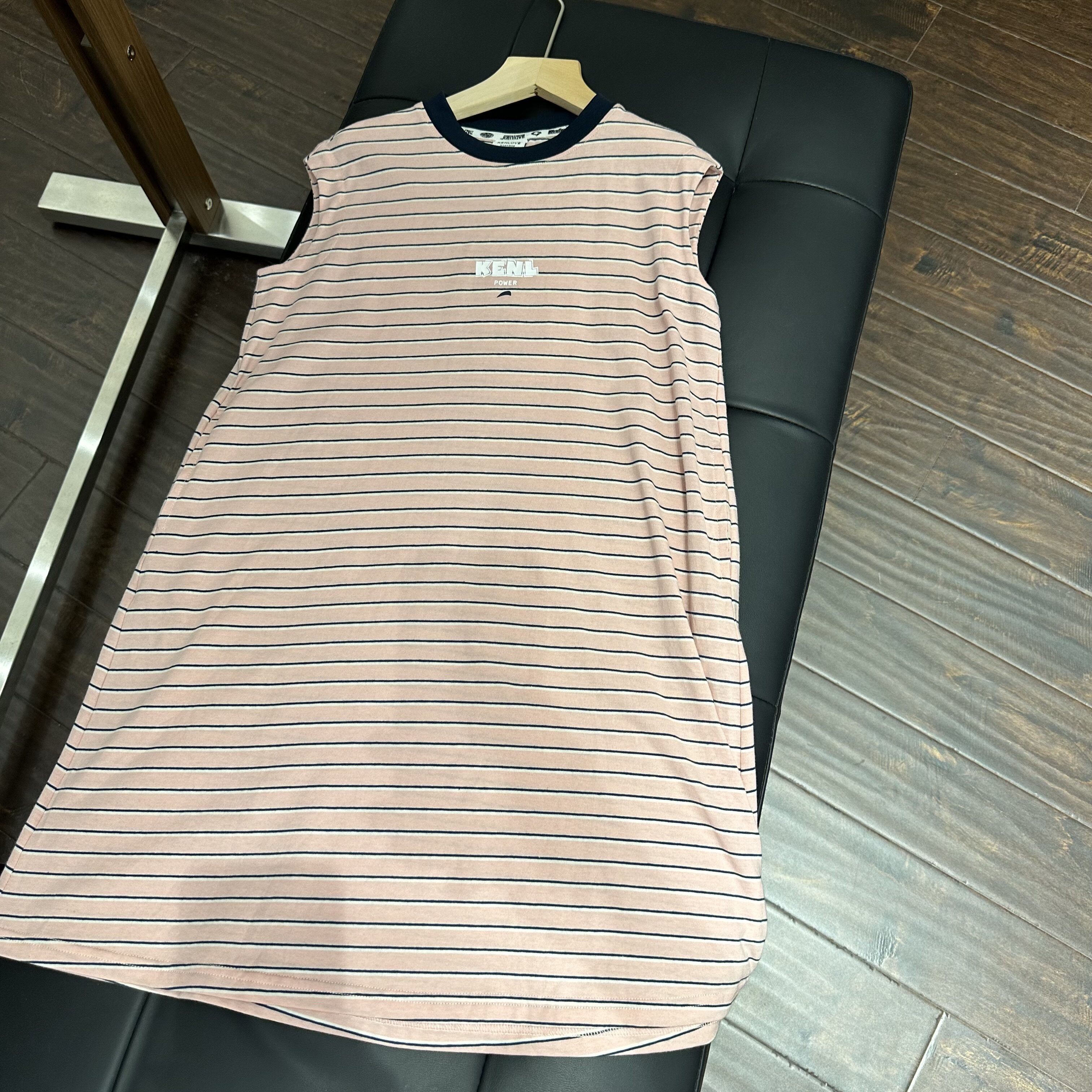 实体精品童装店 中大童女童粉色条纹无袖中长款连身裙 现货